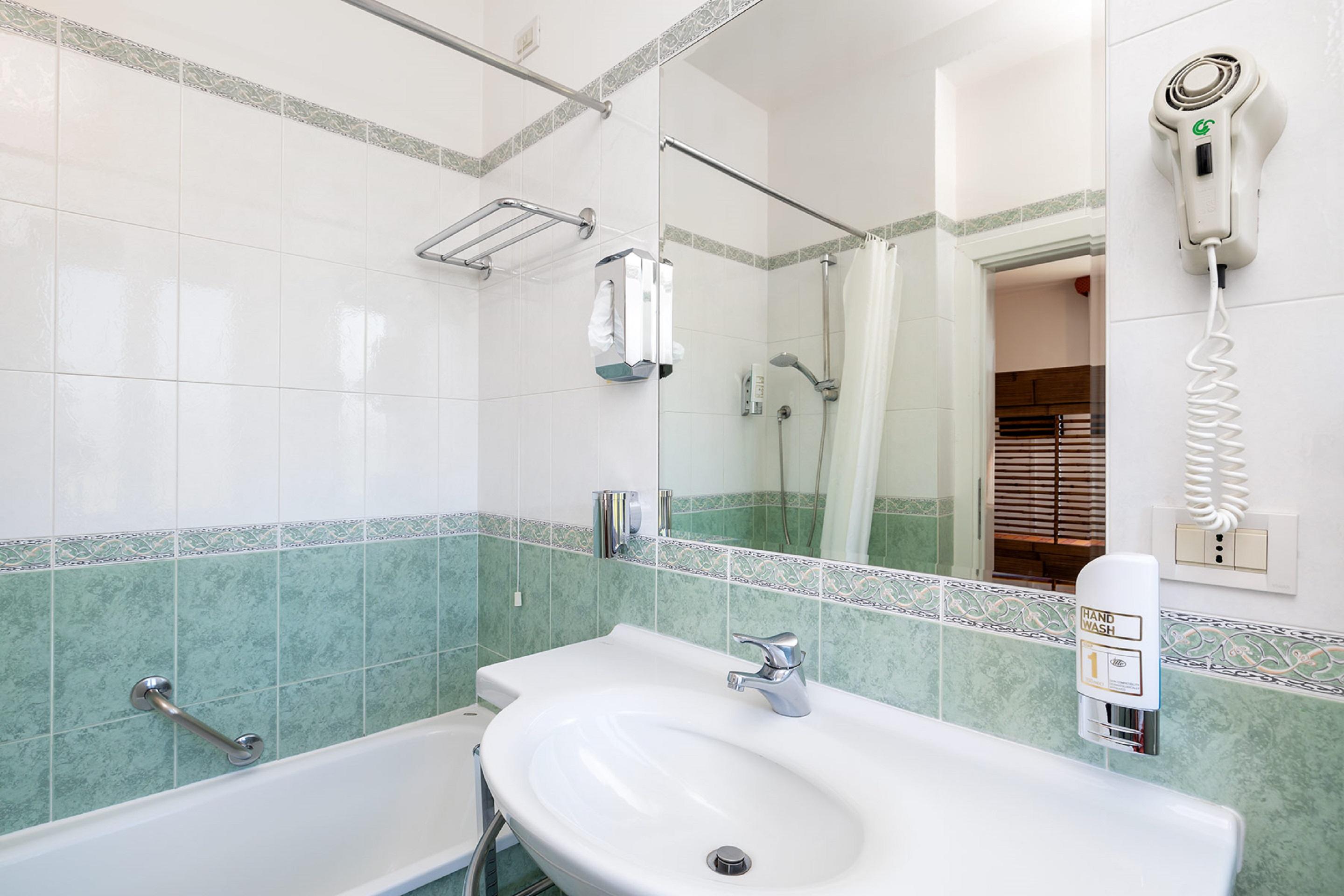 Hotel Rivamare 3*