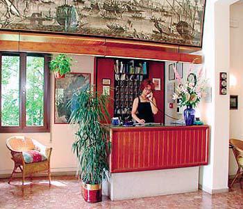 Hotel Rivamare